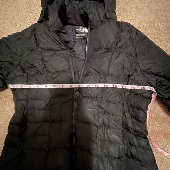 North Face metropolis down coat - Picture 7 of 7